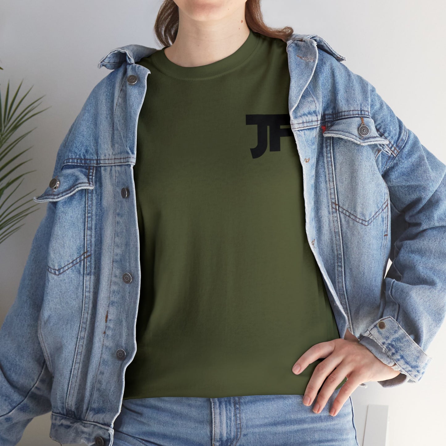 JANUARYS FINEST Unisex Heavy Cotton Tee