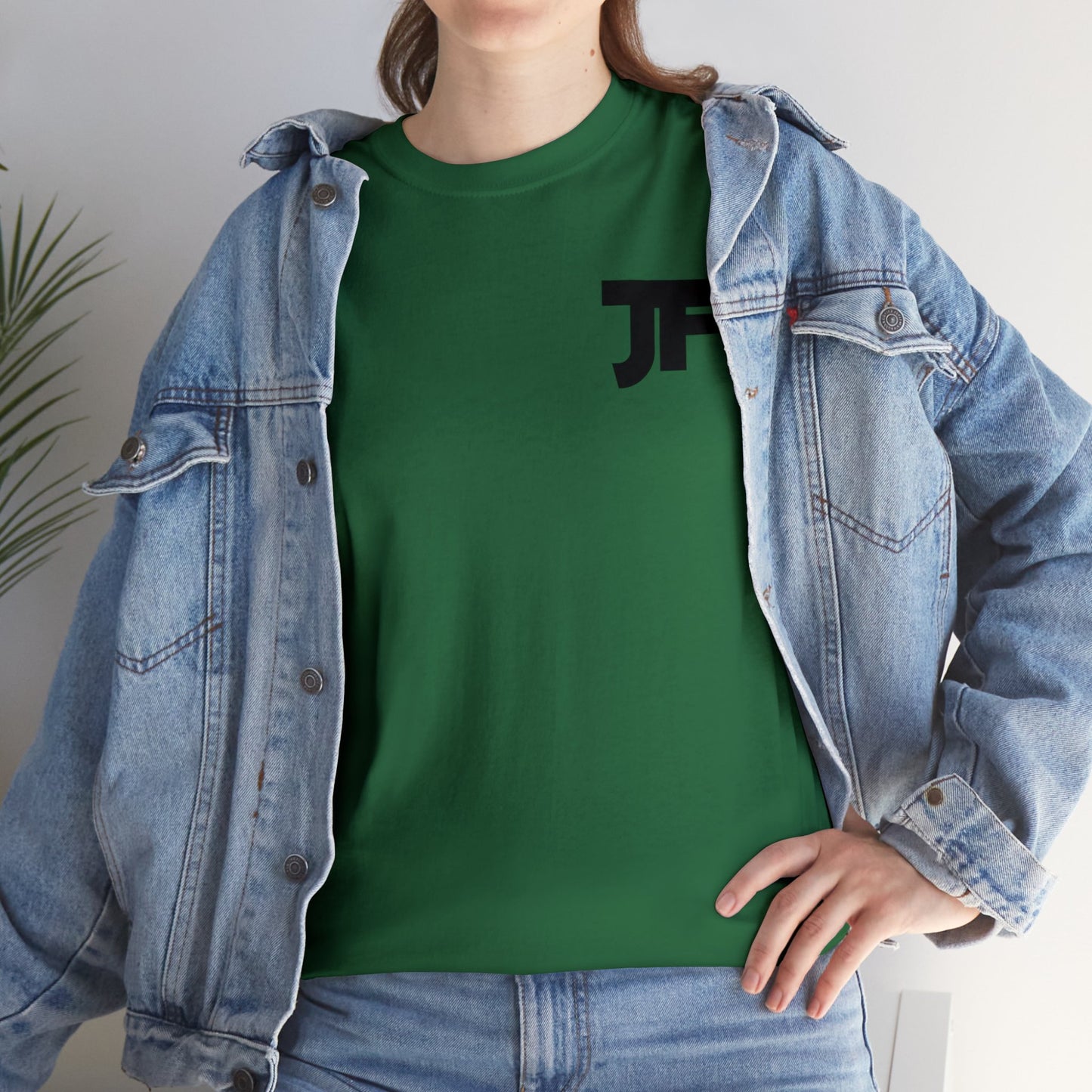 JANUARYS FINEST Unisex Heavy Cotton Tee