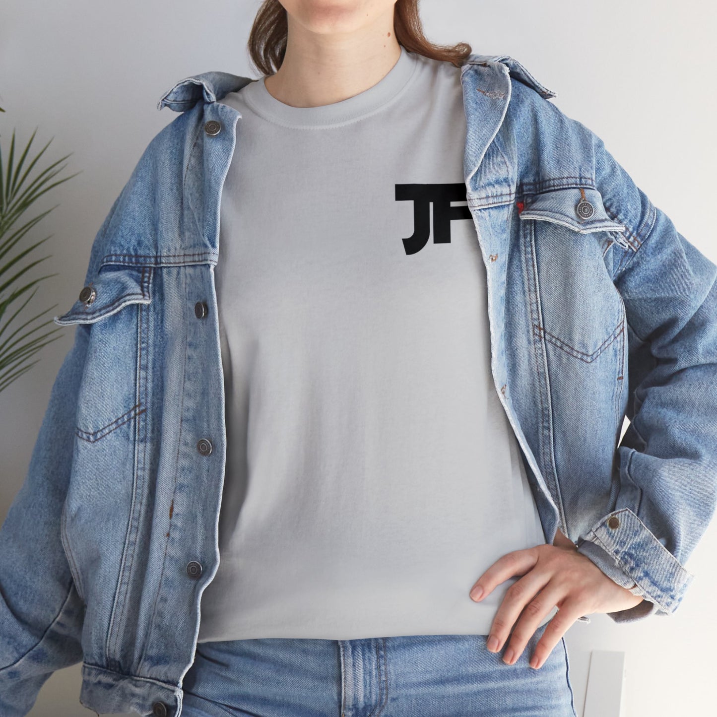 JANUARYS FINEST Unisex Heavy Cotton Tee