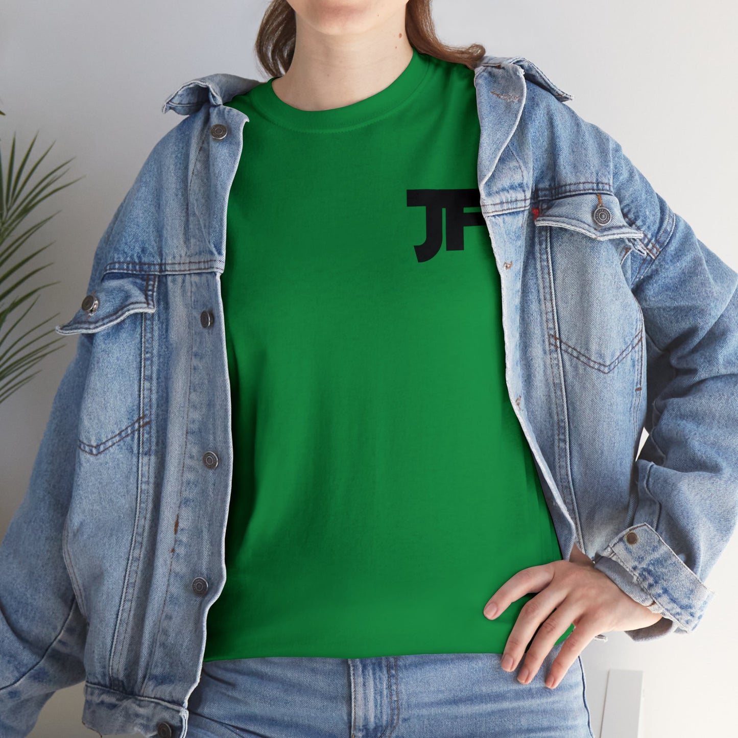 JANUARYS FINEST Unisex Heavy Cotton Tee