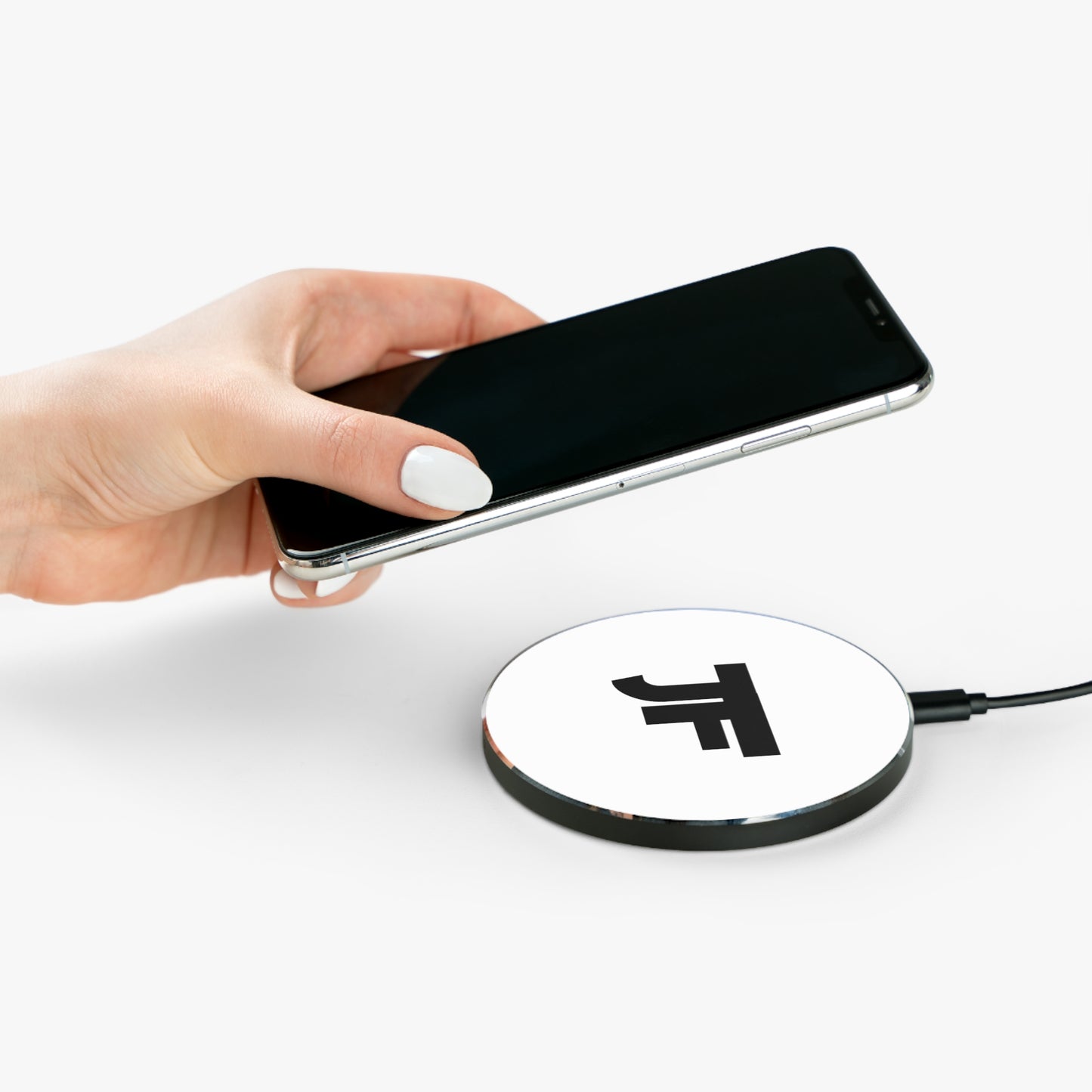 JANUARYS FINEST Wireless Charger