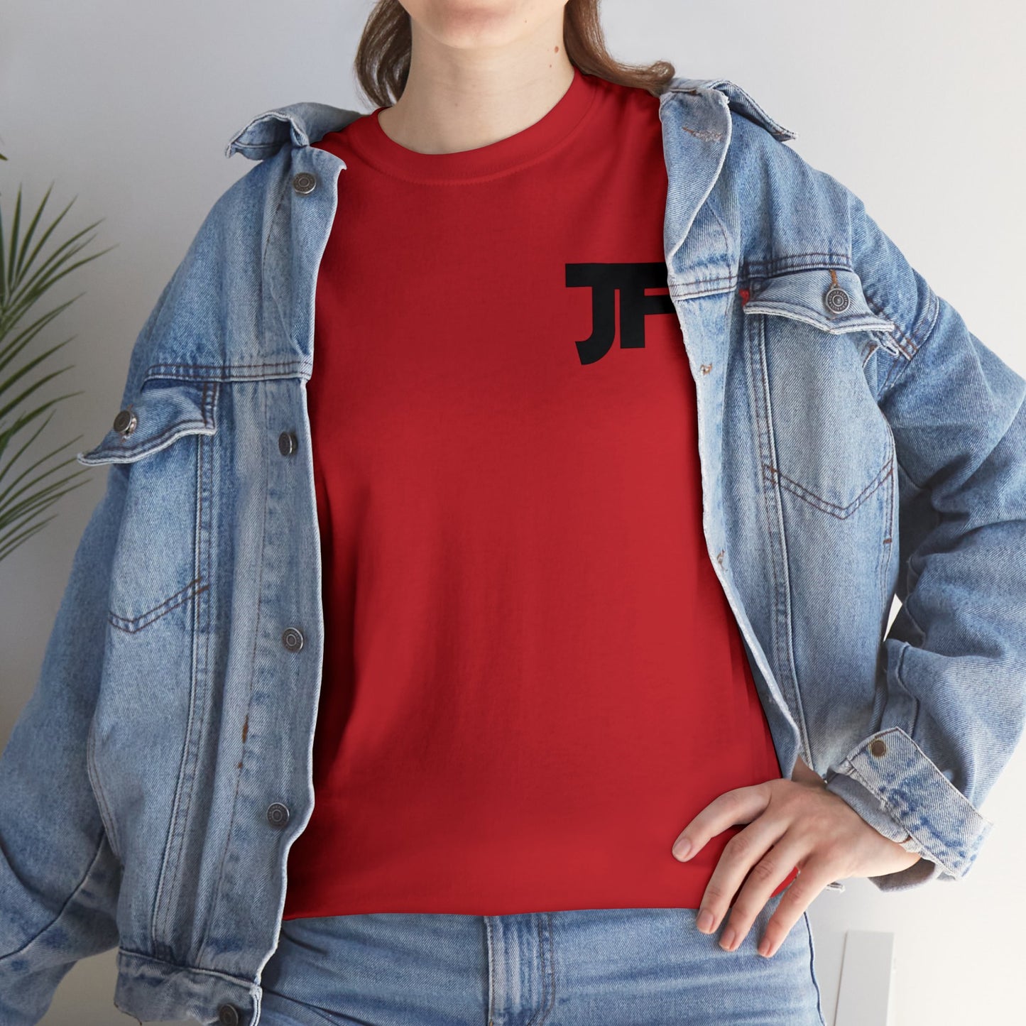 JANUARYS FINEST Unisex Heavy Cotton Tee