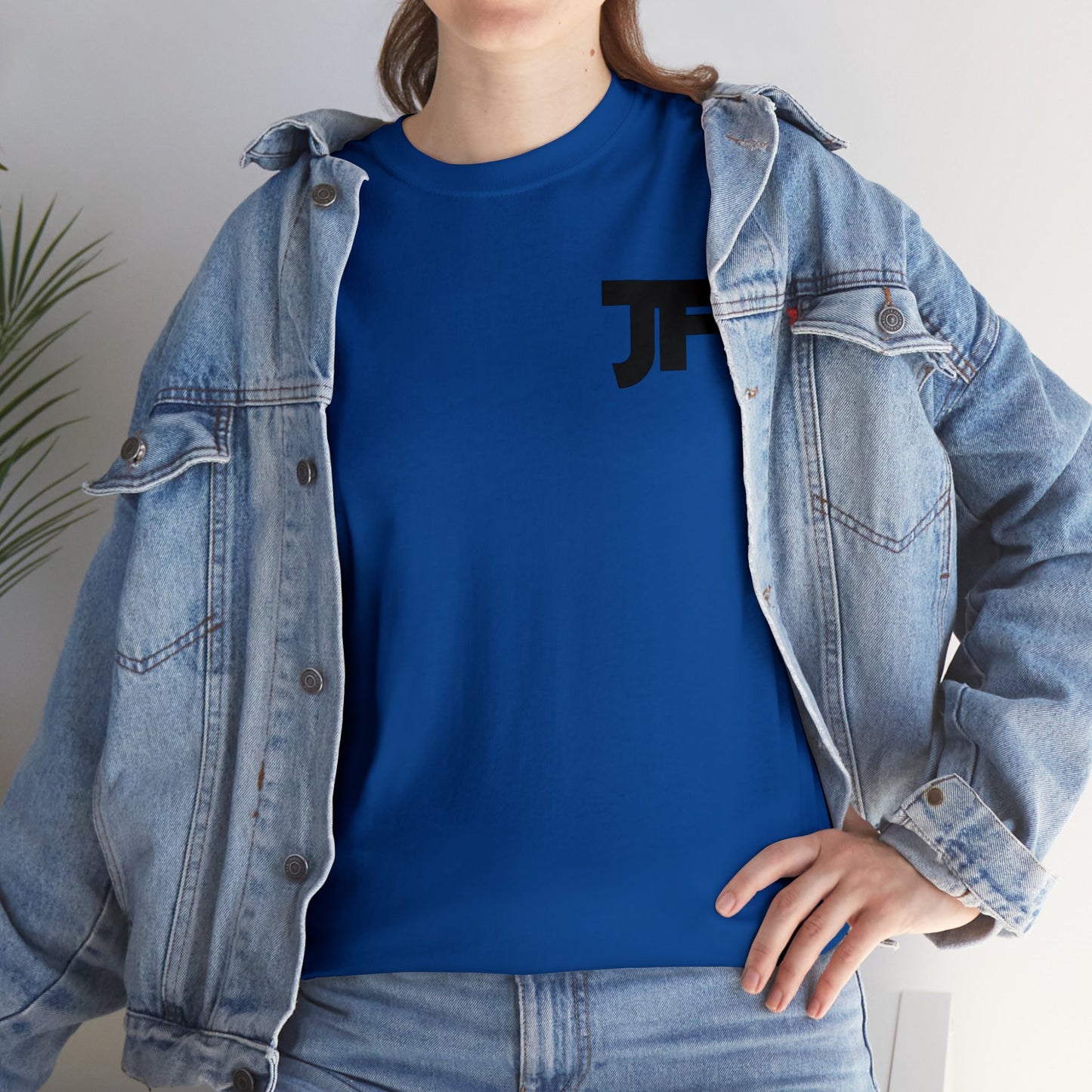 JANUARYS FINEST Unisex Heavy Cotton Tee