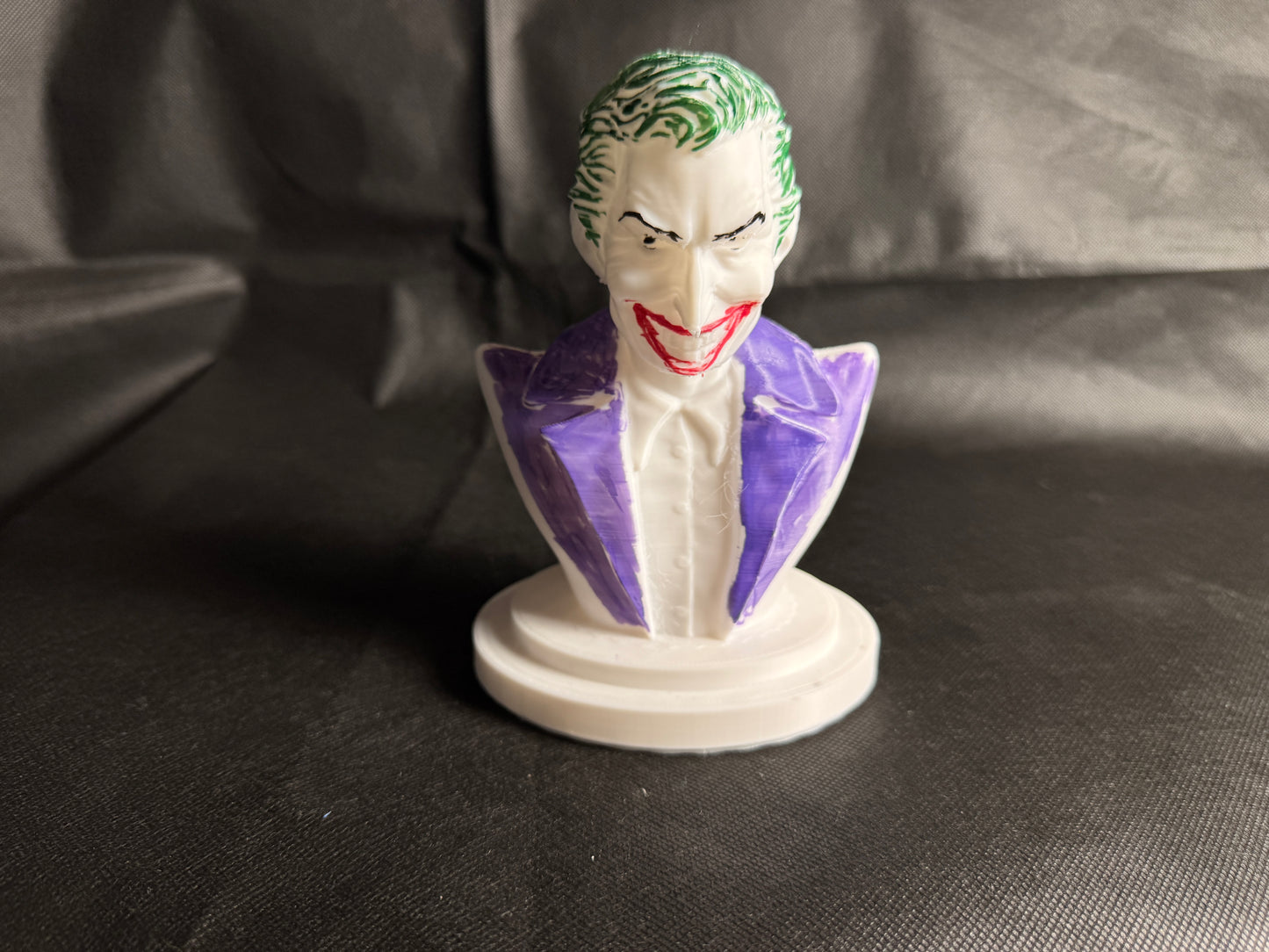 The Joker โ Hand-Painted 3D Printed Model Bust