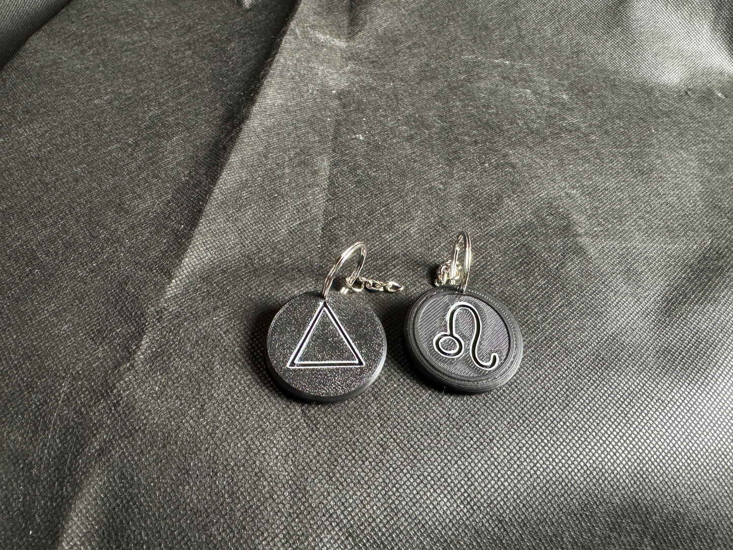 Zodiac Sign Keychains โ Hand-Painted 3D Printed Cosmic Symbols
