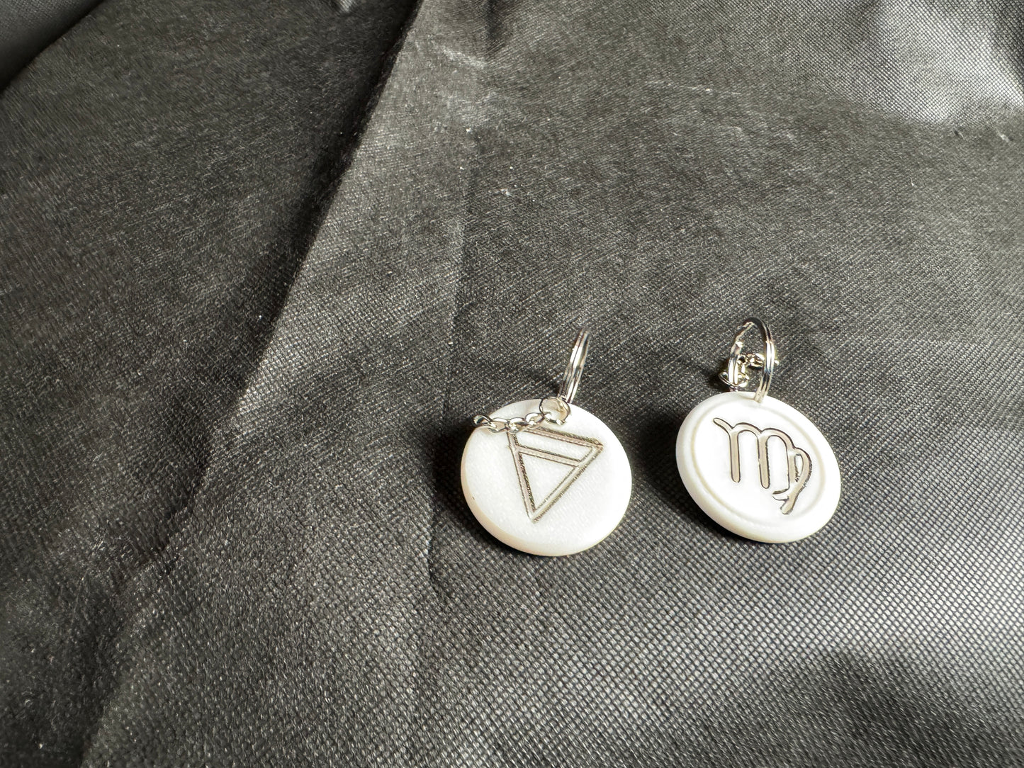 Zodiac Sign Keychains โ Hand-Painted 3D Printed Cosmic Symbols