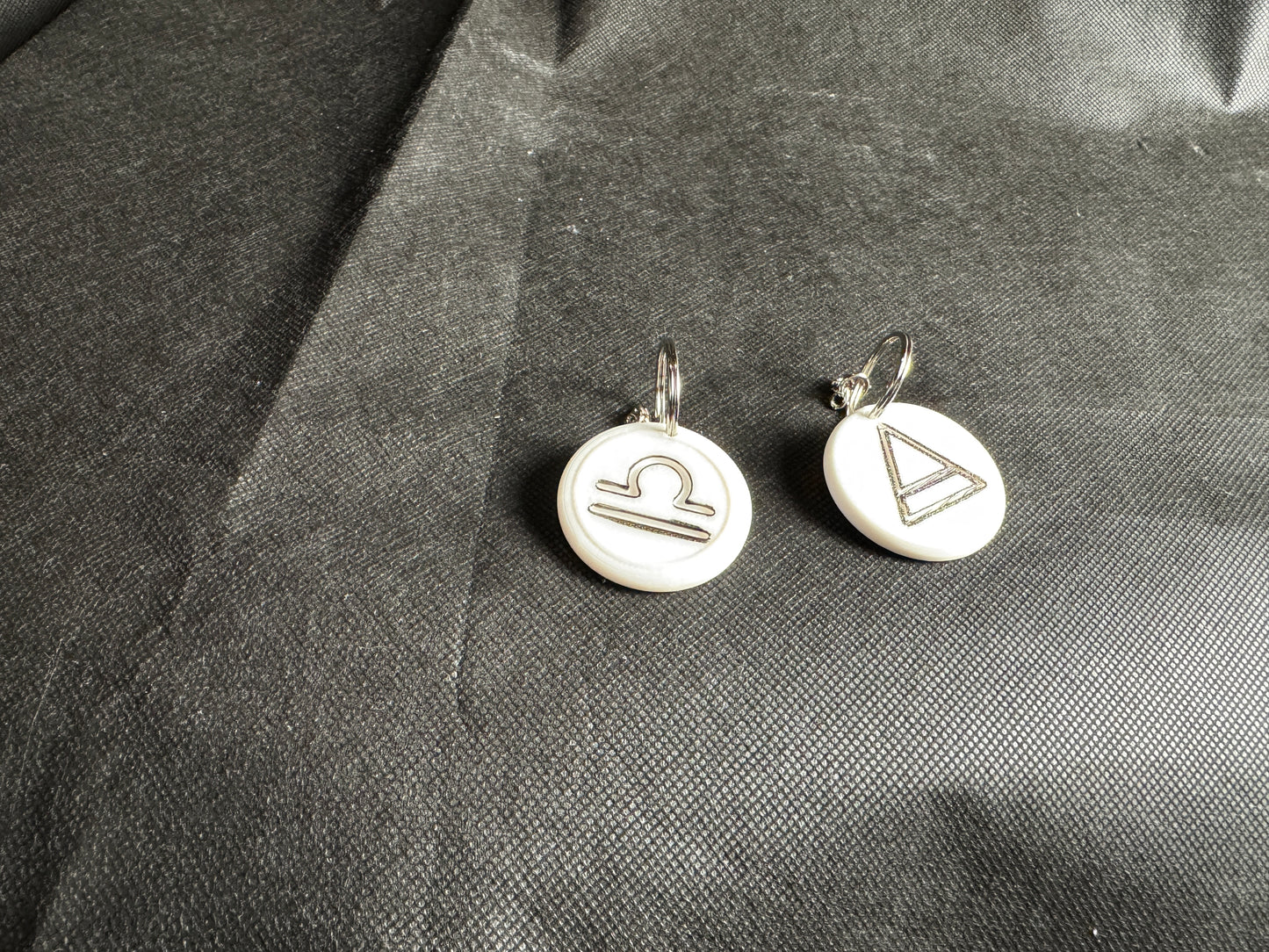 Zodiac Sign Keychains โ Hand-Painted 3D Printed Cosmic Symbols