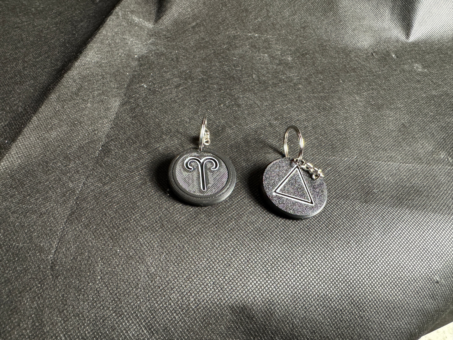 Zodiac Sign Keychains โ Hand-Painted 3D Printed Cosmic Symbols
